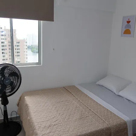 Piso 32 Vista Al Mar Y Centro Histórico *