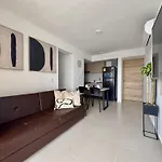 Piso 32 Vista al mar y centro histórico